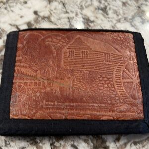 Trifold vintage old school retro style wallet